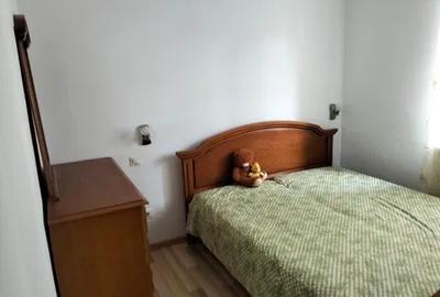 Apartament cu 3 camere, DECOMANDAT, etajul 1/10, zona Pacurari - 4