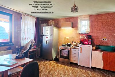 Casa individuala P+M,casa batraneasca locuibila si 805mp teren,Savinesti - 2