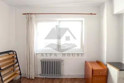 Apartament cu trei camere, zona Racadau 77 mp , etaj intermediar - 5