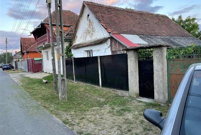 RECO Casa batraneasca cu teren generos la Tileagd - 1