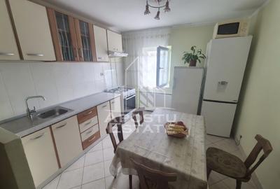 Apartament cu 3 camere nedecomandat în Dâmbovița