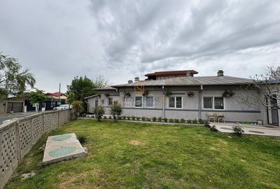 Casă individuală cu 4 camere în Central