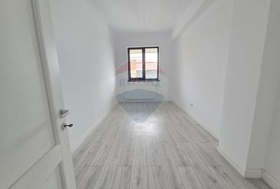 Apartament 3 camere cu terasa, Comision 0% - 5