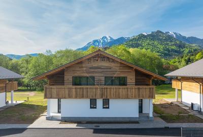 La poalele Bucegilor, ultimul chalet din proiectul Alpinia · Râșnov - 12