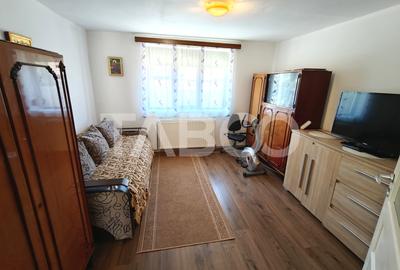 Casa pe un singur nivel cu 4 camere si teren 503 mp - Comision 0 - 4