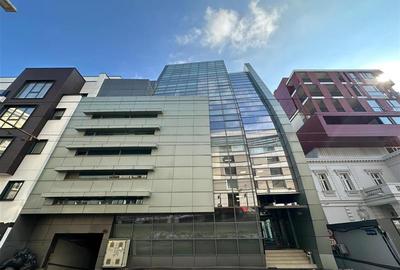 Birou, de 168 mp, în Romană