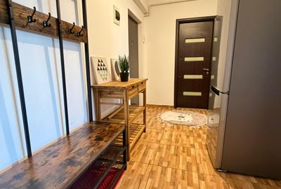 Apartament cu 2 camere decomandat, mobilat în Cug