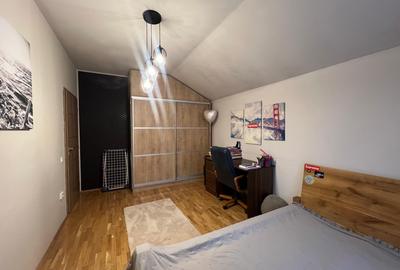 De vanzare | Casa Individuala | 154 mp | Transylvania College | Strada Privata - 18
