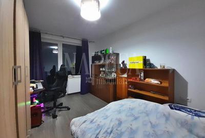 Apartament cu 3 camere decomandat în Baciu