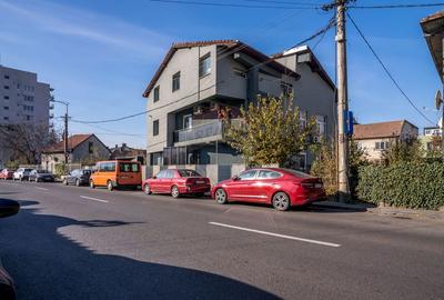 Casa cu 12 camere de vanzare in zona semicentrală! COMISION 0! - 17