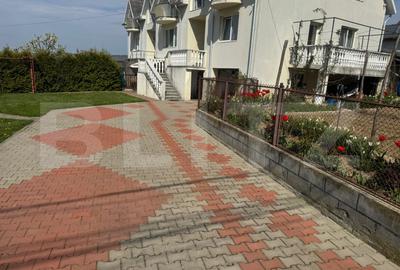 Casă spațioasă 7 camere, 247 mp, curte generoasa, amenajată-zona Dealul Florilor - 19