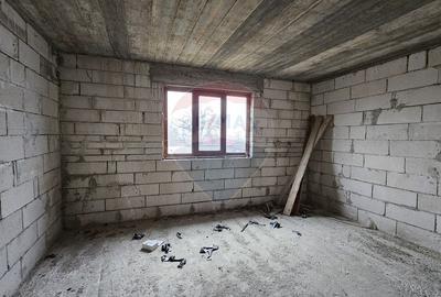 Casă / Vilă cu 12 camere, teren intravilan de 2869mp în Siminicea, SV - 26
