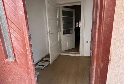 Casa pe parter cu acces auto - 13