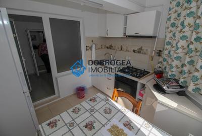 Spitalului, 2 cam transformat in 3, renovat, centrala, mobilat si utilat - 9