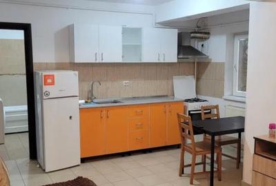 GARSONIERA SALAJ, PET-FRIENDLY, BLOC NOU, CENTRALA, METROU 10 MINUTE - 1