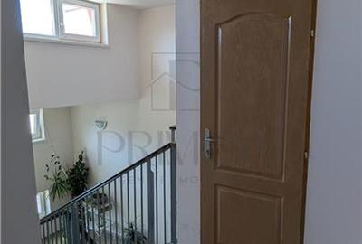 ARADULUI | PENTHOUSE 3 CAM | 2 BAI | 3 TERASE | LIFT | RENOVAT - MOBILA - UTILAT - 11