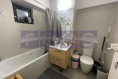 VANZARE APARTAMENT 3 CAMERE RENOVAT DECOMANDAT 90MP UNIRII RADU VODA - 12