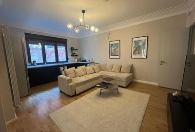 Apartament cu 4 camere semidecomandat, mobilat în Kiseleff