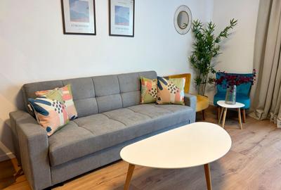 Apartament cu 2 camere decomandat în Tunari