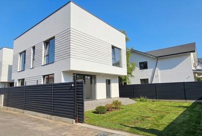 Vilă Tunari – Otopeni | 23 august | 4 camere  | 147 mpu  | 300 teren - 1