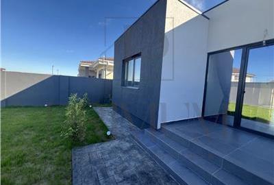 Duplex cu 3 camere în Moșnița Nouă