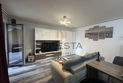 Apartament cu 2 camere semidecomandat, mobilat în Central