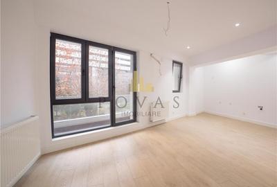 Apartament cu 2 camere semidecomandat în Băneasa