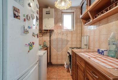 Casă / Vilă cu 6 camere de vânzare în zona Bartolomeu - 20