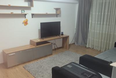 Apartament cu 2 camere decomandat în Iancului