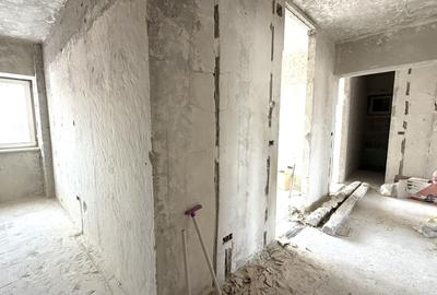 APARTAMENT SPATIOS CU VEDERE PE 2 PARTI - 4