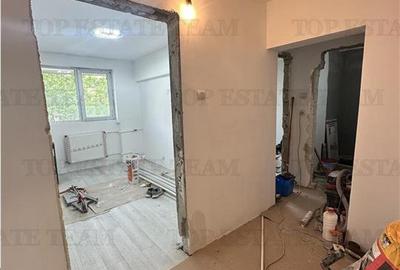 Apartament de 3 camere, decomandat,  renovat complet ,Drumul Taberei, 4 minute d - 7