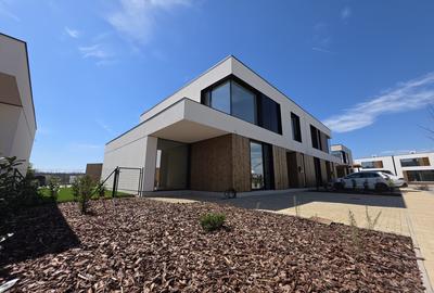 Duplex cu 5 camere în Tunari