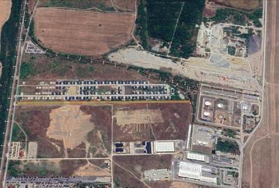 OTOPENI - Teren intravilan - 11,036 mp  - front 15,2 ml - 3
