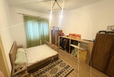 Casă de vânzare – 4 camere | Zonă de case – Fratelia, Str. Chișodei - 1