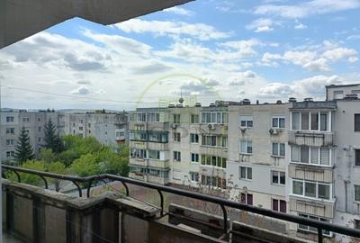 Apartament cu 4 camere de vânzare - Reghin - 3