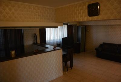 3 camere UltraCentral , zona Bancorex , liber / mobilat / utilat ! - 4