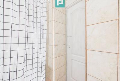 Apartament cu 2 camere,  75 mp, central, Arad - 14