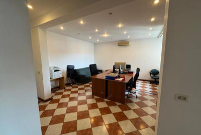 Inchiriere apartament 4 camere Cotroceni Medicina metrou Eroilor imobil 1970 - 6