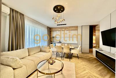 DESIGN UNIC/SUPERB/ZONA LINISTITA/LUX/1 LOC PARCARE - 1