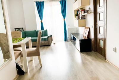 Apartament cu 3 camere semidecomandat în Iris