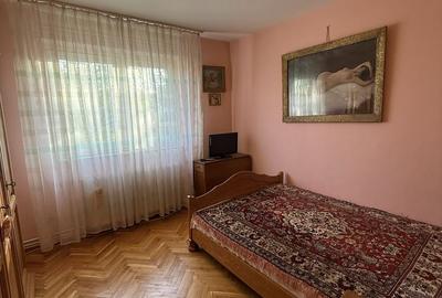 Apartament 3 camere liber la vanzare zona Astra - 3