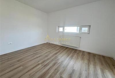 Casa tip duplex - 3 camere - 2 bai - 10