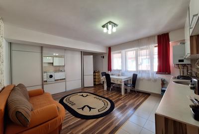Apartament cu 2 camere semidecomandat, mobilat în Florești