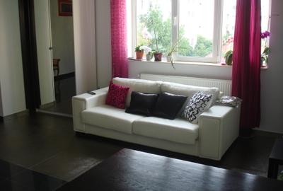 Garsoniera Trivale, bloc nou, mobilata, centrala - 1