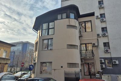 Casa S+P+1 Etaj+M - 170 mp - piata Victoriei - 1