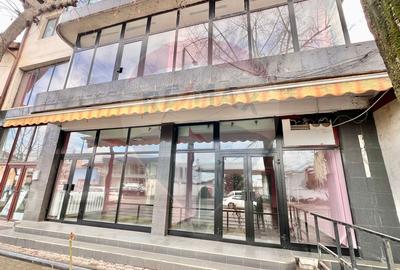 De închiriat spațiu comercial, 175 mp în zona Decebal - 17