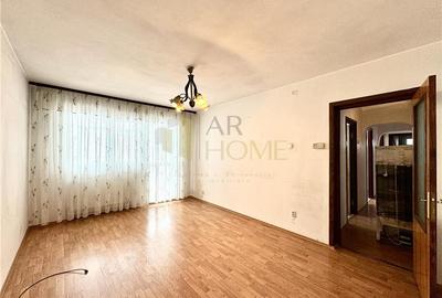 Apartament 4 camere, decomandat, centrala termica, Republicii Ploiesti