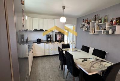 -Casa Individuală -3 dormitoare -2 băi - - 3