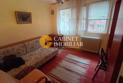 Apartament cu 3 camere semidecomandat, mobilat în Tătărași