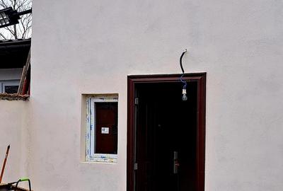 De inchiriat apartament cu 1 camera - centrala proprie gaz - 1